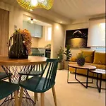 Anassa's - άνασσα *