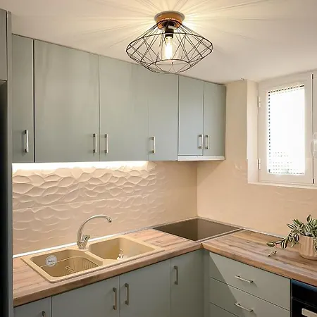 Daire Anassa's - άνασσα Katsíngrion