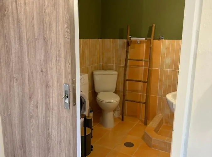 Anassa's - άνασσα *